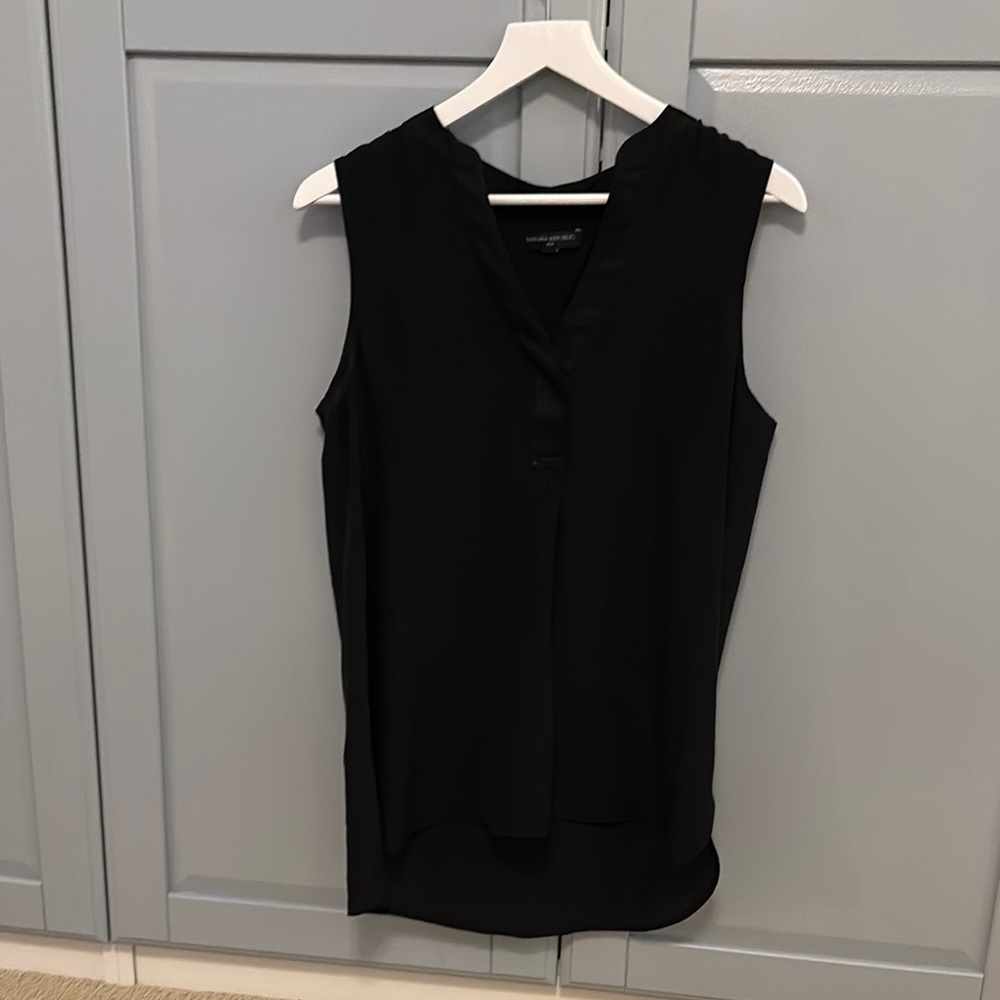 Banana Republic Sleeveless Black Silk Top